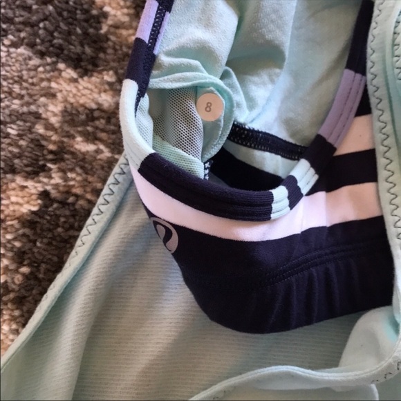 Lululemon Tank Aqua blue size 8 - Picture 4 of 5